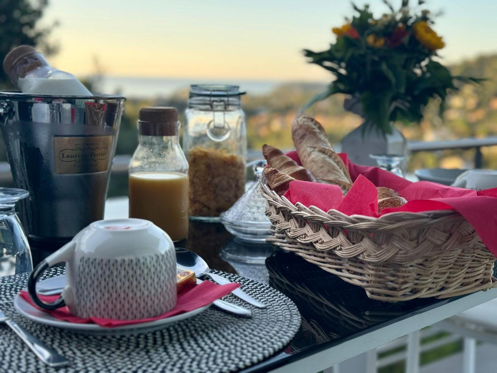 Villa Hirondelles 35 Cavalaire-sur-Mer Εξωτερικό φωτογραφία